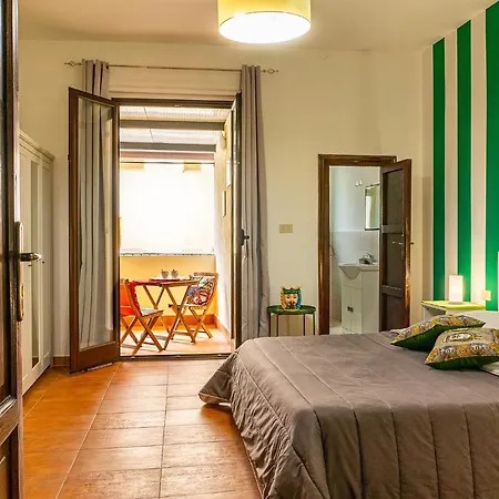 La Casa Del Moro 4* Палермо